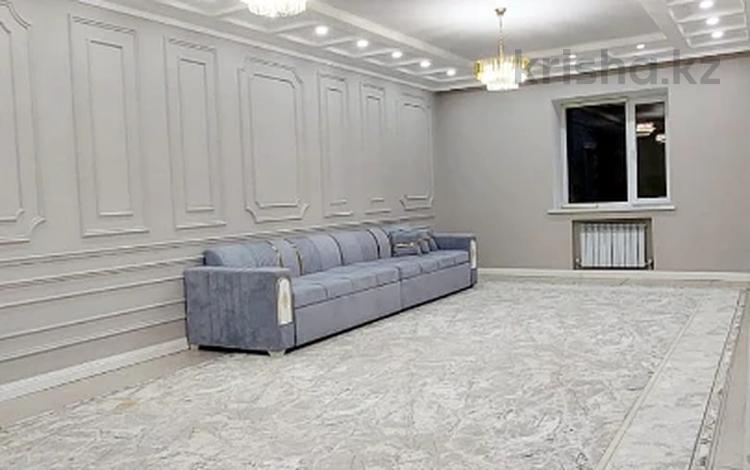 3-бөлмелі пәтер · 160 м² · 4/8 қабат, Яншина 2, бағасы: 39 000 ₸ в  — фото 32
