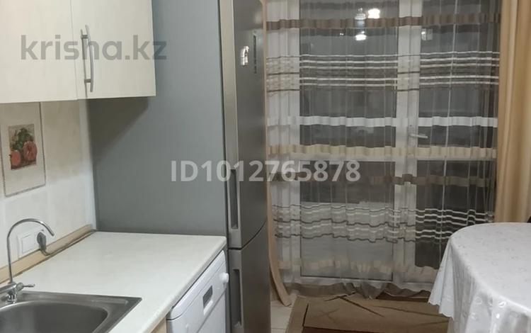 2-бөлмелі пәтер · 65 м² · 2/9 қабат, мкр Аккент 33, бағасы: 40 млн ₸ в Алматы, Алатауский р-н — фото 2