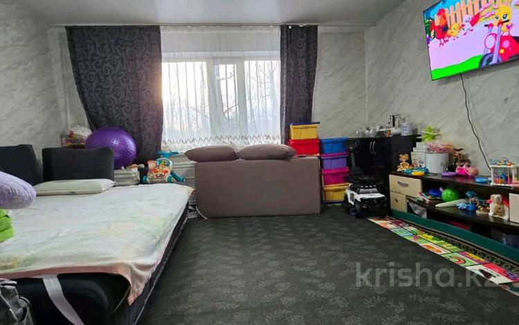 3-комнатная квартира · 65 м² · 1/5 этаж, Кабанбая батыра за 24.5 млн ₸ в Семее — фото 2
