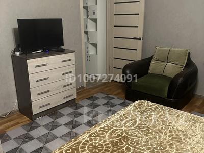 1-бөлмелі пәтер · 40 м² · 4/5 қабат, Жаңа қала ш/а., Нуркена Абдирова 7, бағасы: 9 000 ₸ в Караганде, Казыбек би р-н