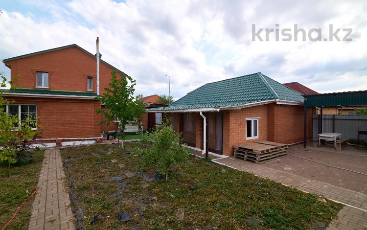 Отдельный дом · 20 комнат · 200 м² · 10 сот., мкр Уркер за 107 млн ₸ в Астане, Нура р-н — фото 16