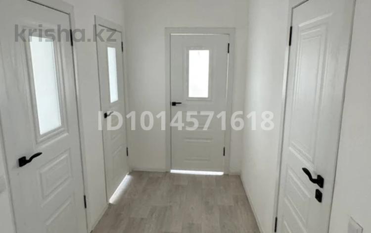 2-комнатная квартира · 53.9 м² · 9/9 этаж, мкр Бозарык 726 за 20 млн ₸ в Шымкенте, Абайский р-н — фото 3