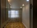 4-комнатная квартира · 79 м² · 6/9 этаж, мкр Омега, Украинская 4 за 25 млн ₸ в Уральске — фото 11