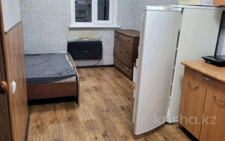 1-комнатная квартира, 28 м², 2/3 этаж помесячно, Крепостная