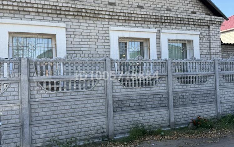Отдельный дом · 3 комнаты · 120 м² · 12 сот., Гоголя 250 — 1 мая Чокина за 70 млн ₸ в Павлодаре — фото 2