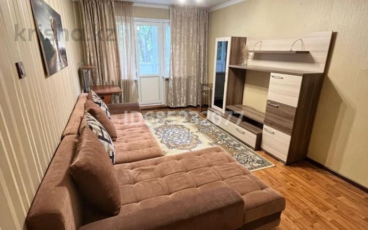 2-комнатная квартира, 46 м², 2/4 этаж помесячно, Манаса 9 — Шевченко за 300 000 〒 в Алматы, Алмалинский р-н — фото 2