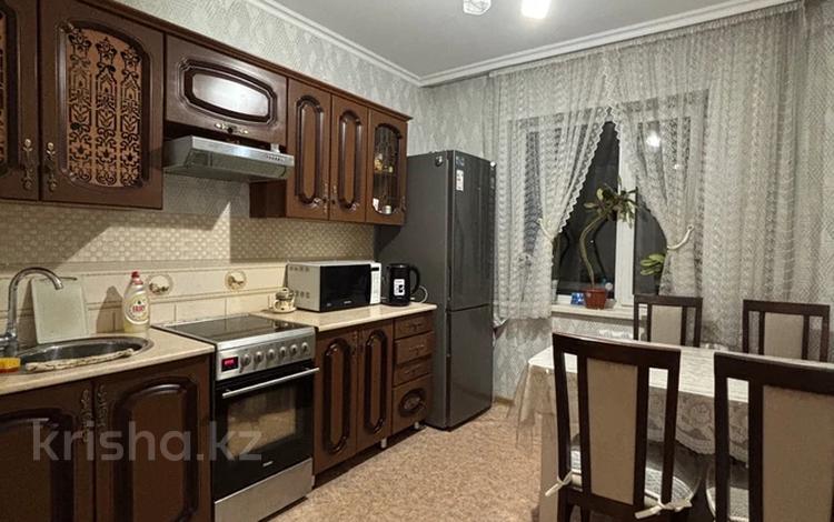 2-бөлмелі пәтер · 45.4 м² · 5/9 қабат, Рыскулова 1 А — Поликлиника Венера, Среднеобразовательная школа 11, торговый центр Асимай, бағасы: 21.5 млн ₸ в Семее — фото 2