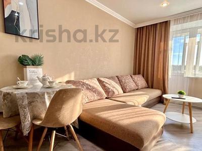 2-комнатная квартира · 40 м² · 5/5 этаж, Панфилова 82 — ЦУМ, ТД Рахат, Каспи банк, Областная прокуратура за 18 000 ₸ в Семее