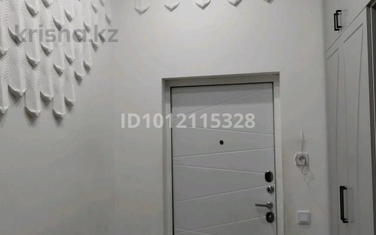 4-бөлмелі пәтер · 120 м² · 10/10 қабат, Мкр. 18А 1, бағасы: 55 млн ₸ в Актау, 18-й мкр  — фото 2