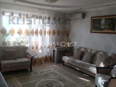 4-комнатная квартира · 89 м² · 6/9 этаж, Аймаутова 87 — Район рынка за 40 млн 〒 в Семее