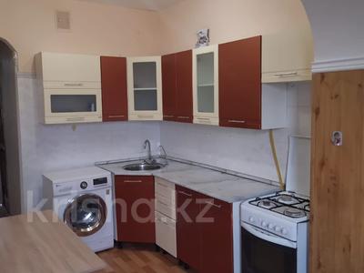 3-комнатная квартира, 70 м², 3/5 этаж, 13-й мкр 24 за 18 млн 〒 в Актау, 13-й мкр