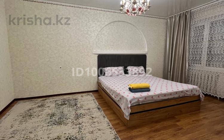 1-комнатная квартира · 50 м² · 1/9 этаж, мкр. Зачаганск пгт, Монкеулы 97/2 — Назель Алтындар за 10 000 ₸ в Уральске — фото 2