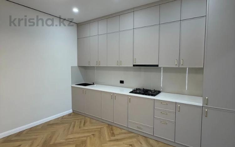 2-комнатная квартира · 70 м² · 4/5 этаж, мкр. Алтын орда за 32.5 млн ₸ в Актобе — фото 4