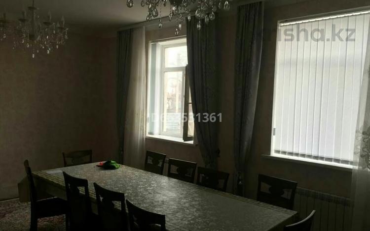 Отдельный дом · 5 комнат · 180 м² · 10 сот., Акжар, Ақ жайық 31 за 45 млн ₸ в Атырау — фото 3