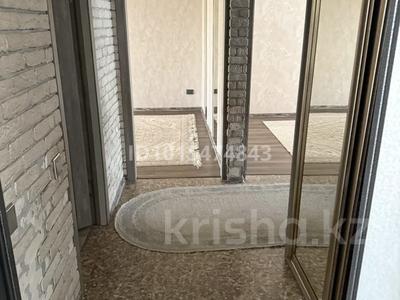 4-комнатная квартира · 80 м² · 5/5 этаж, 17-й микрорайон 4 за 200 000 ₸ в Шымкенте, Аль-Фарабийский р-н