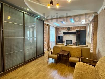 3-бөлмелі пәтер · 90 м² · 2/9 қабат, Қарғалы ш/а., Кенесары хана, бағасы: 70 млн ₸ в Алматы, Наурызбайский р-н