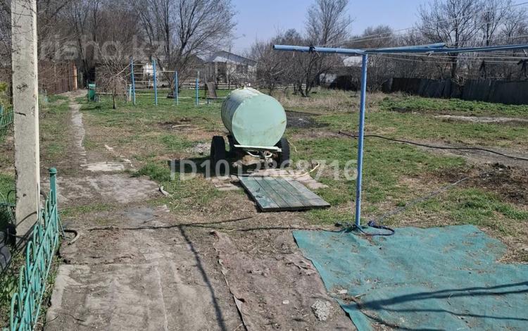 Отдельный дом · 2 комнаты · 55 м² · 16 сот., Аркабая 224 — Супермаркет фэмили за 65 млн ₸ в Байсерке — фото 2