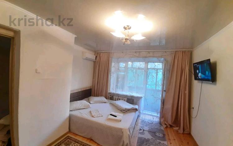 1-комнатная квартира · 30 м² · 3/5 этаж, Курмангазы 163 за 8 000 ₸ в Уральске — фото 2