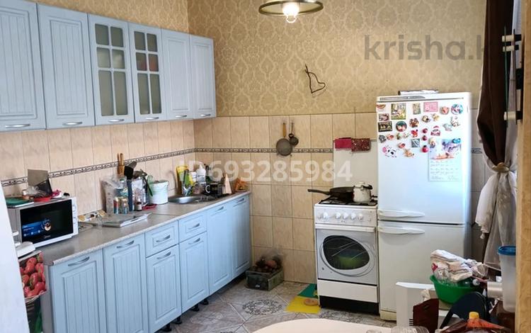 3-комнатная квартира · 73 м² · 3/3 этаж, Дзержинского 9 — Парк &amp;quot;Достык&amp;quot; за 13 млн 〒 в Рудном — фото 2