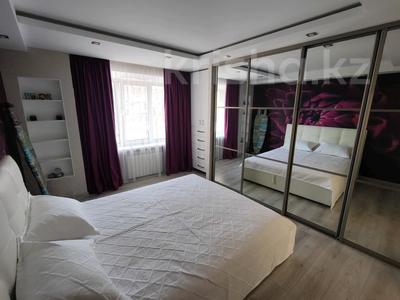 2-комнатная квартира · 60 м² · 1/5 этаж, Шарипова 5а за 250 000 ₸ в Атырау