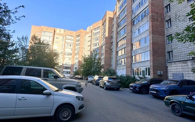 4-комнатная квартира · 92.5 м² · 5/9 этаж, Бориса Александрова 11 за 48.9 млн ₸ в Усть-Каменогорске — фото 2