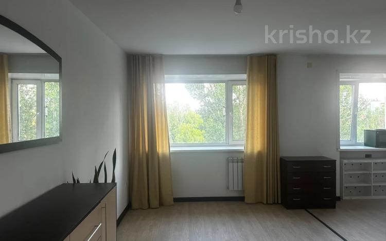 2-бөлмелі пәтер · 42 м² · 4/5 қабат, Жаңа қала ш/а., Ермекова, бағасы: 20 млн ₸ в Караганде, Казыбек би р-н — фото 3
