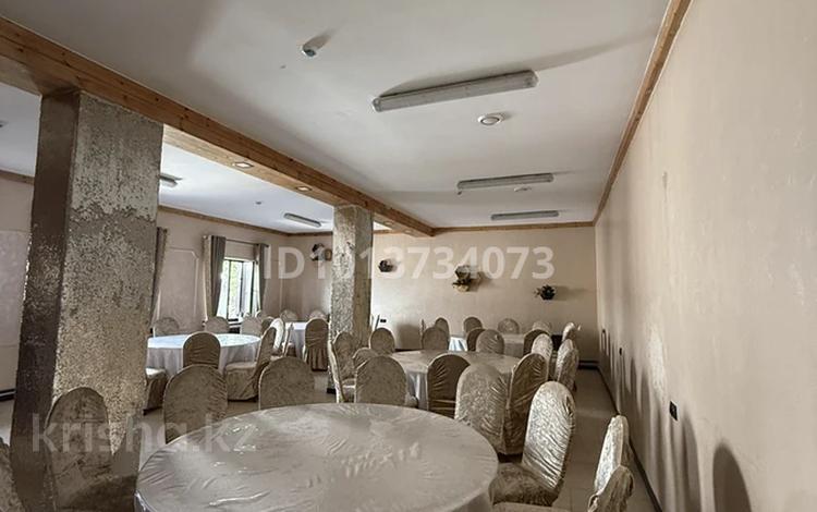 Дом · 7 комнат · 250 м², мкр Кунгей , Назира Турекулова 2 за 120 000 ₸ в Караганде, Казыбек би р-н — фото 2