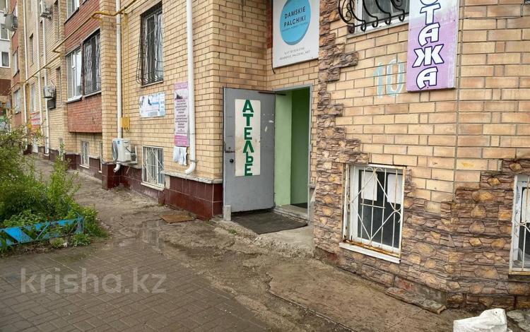 Свободное назначение, офисы, магазины и бутики, салоны красоты, образование · 38 м² за 6.5 млн 〒 в Костанае — фото 2