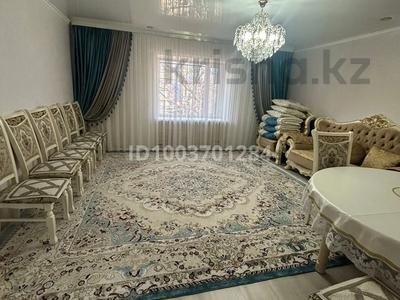 Жер үй мен саяжайлар в Улытау обл.: Жеке үй · 4 бөлме · 120 м² · 10 сот., Кожабай 17 — Школа 9, бағасы: 35 млн 〒 Жеке үй · 4 бөлме · 120 м² · 10 сот., Кожабай 17 — Школа 9, бағасы: 35 млн 〒 в Жезказгане