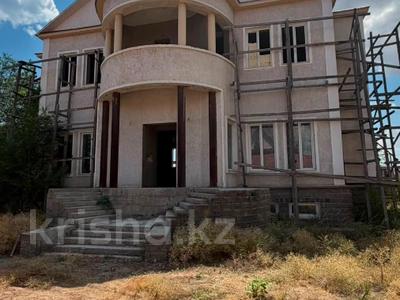 Жеке үй · 10 бөлме · 650 м² · 9.2 жүзд., Курылысшы 11, бағасы: 90 млн ₸ в Конаеве