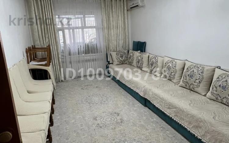 4-комнатная квартира · 176 м² · 4/5 этаж, Абая 62а — Налог за 20 млн 〒 в  — фото 2