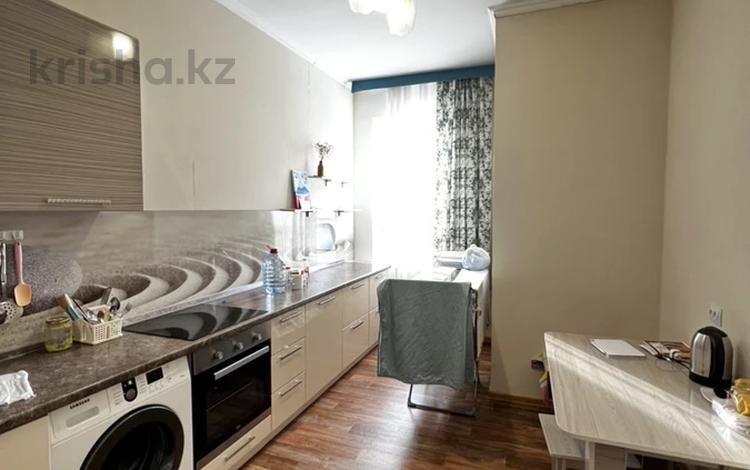 1-комнатная квартира · 35 м² · 9/10 этаж, Кенен Азербаев — Кошкарбаева за 17.5 млн 〒 в Астане, Сарайшык р-н — фото 2