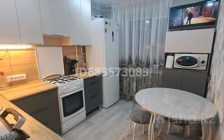 3-бөлмелі пәтер, 61.4 м², 9/9 қабат, Пушкина 100, бағасы: 25 млн 〒 в Семее — фото 9