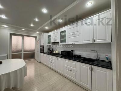 2-бөлмелі пәтер · 70 м² · 3/5 қабат, Байтерек ш/а 5/1 — толе би, бағасы: 33 млн ₸ в Уральске, мкр Байтерек