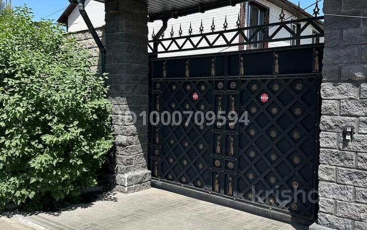 Жеке үй · 7 бөлме · 200 м² · 5.5 сот., мкр Акбулак, бағасы: ~ 147 млн ₸ в Алматы, Алатауский р-н — фото 20