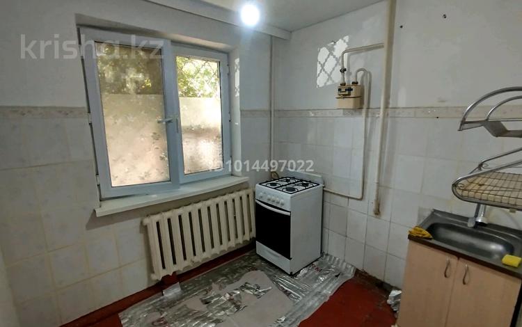 2-комнатная квартира · 45 м² · 1/5 этаж, мкр Каратау за 75 000 ₸ в Таразе — фото 2
