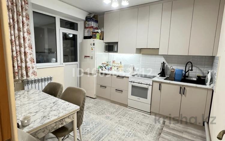 2-комнатная квартира · 70 м² · 4/5 этаж, Сатпаева 143/4 за 17 млн ₸ — фото 3