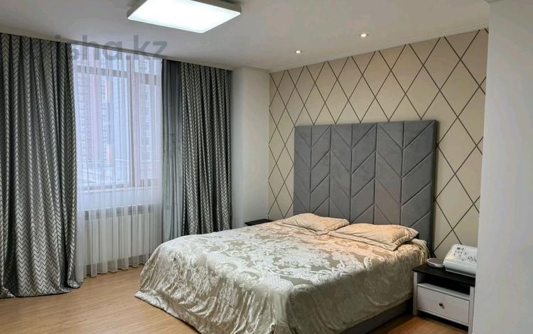 4-комнатная квартира · 150 м² · 18 этаж, мкр Комсомольский, Кабанбай батыра 43B за 780 000 ₸ в Астане, Есильский р-н — фото 12