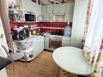 2-комнатная квартира · 44.5 м² · 5/5 этаж, Авангард 2 8 за 13.5 млн ₸ в Атырау, мкр Авангард-2