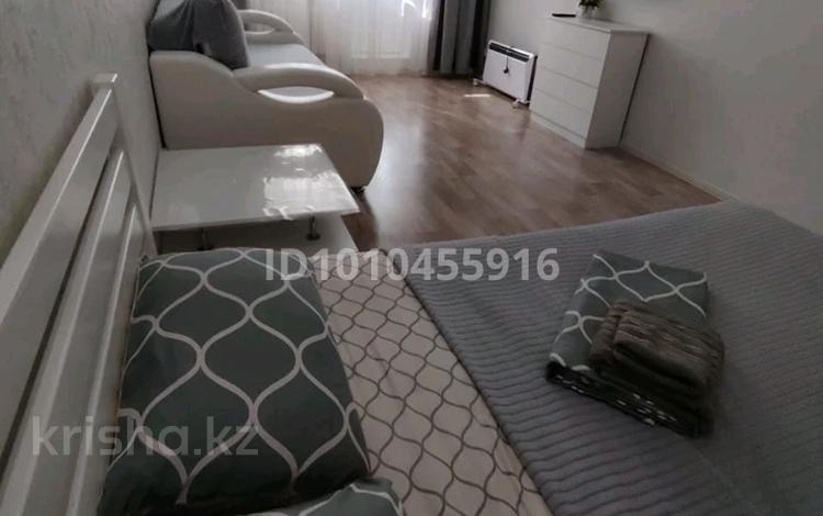 1-комнатная квартира · 38 м² · 2 этаж, 4 микрорайон за 13 000 ₸ в Аксае — фото 2