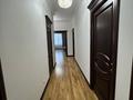 3-бөлмелі пәтер · 105 м² · 4/5 қабат, Кабанбай батыра 7, бағасы: 95 млн ₸ в Астане, Нура р-н — фото 4