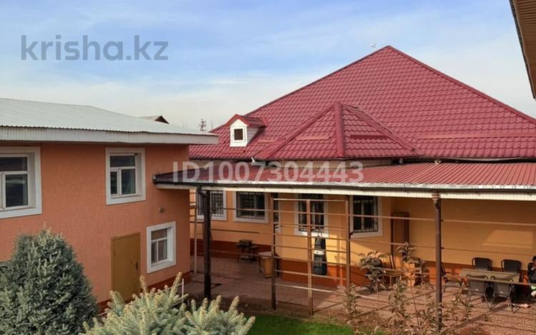 Отдельный дом · 6 комнат · 210 м² · 8 сот., мкр Кайтпас 1, Мкр Кайтпас 1, Ул. Акбаева 84 — Акбаева/Байтерекова за 72 млн 〒 в Шымкенте, Каратауский р-н — фото 2