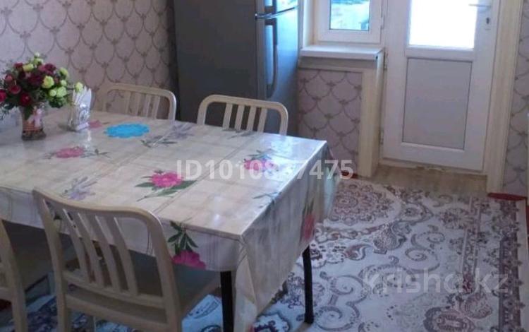 3-комнатная квартира · 67.5 м² · 3/4 этаж, Касымбеков 4 — . за 15 млн ₸ в Сарыагаш — фото 2