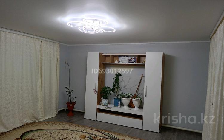Жеке үй · 3 бөлме · 85 м² · 4750 жүзд., Байбарак батыра — Мкр сарыарка, бағасы: 17 млн ₸ в Уральске — фото 2