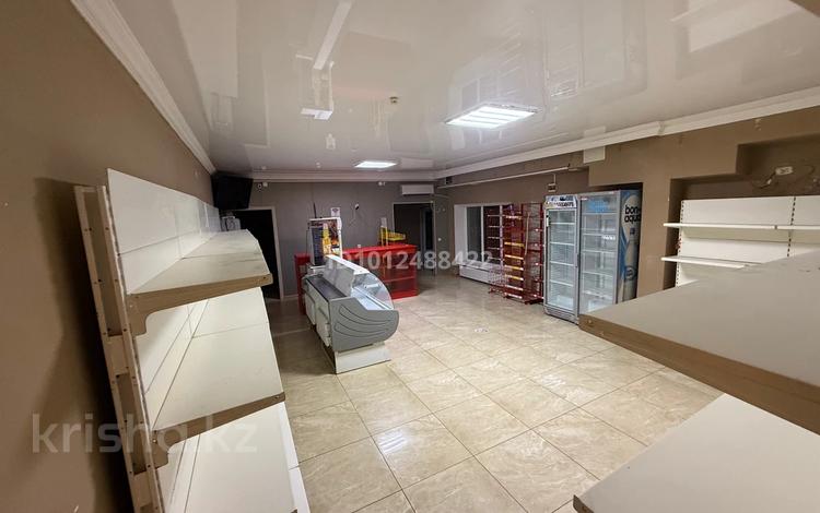 Свободное назначение, магазины и бутики · 70 м² за 17 млн 〒 в Актау, 3-й мкр — фото 2
