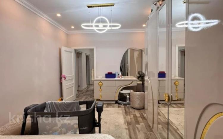 4-комнатная квартира · 140 м² · 3/18 этаж, Навои — Торайгырова за 130 млн ₸ в Алматы, Бостандыкский р-н — фото 2