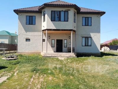 Жеке үй · 8 бөлме · 328.7 м² · 10 сот., жилой массив Кызылжар 514с, бағасы: 57 млн ₸ в Актобе