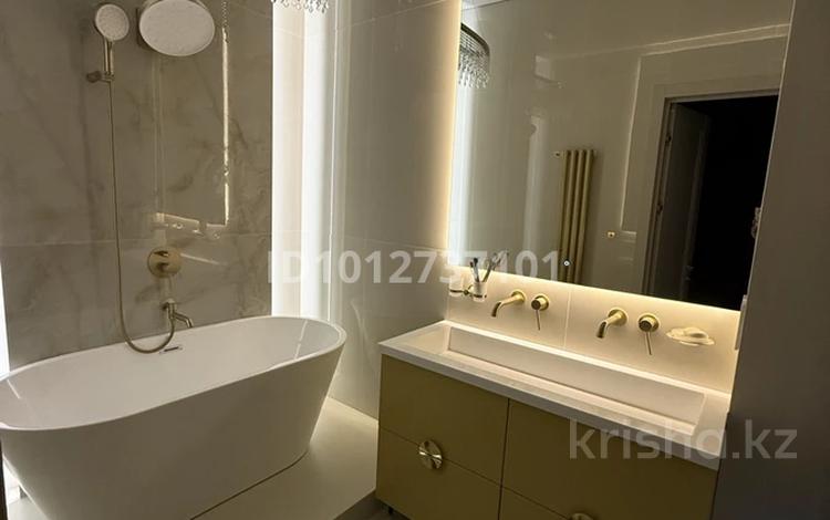 3-комнатная квартира · 120 м² · 1/17 этаж, Аль-Фараби 41 за 215 млн ₸ в Алматы, Бостандыкский р-н — фото 31