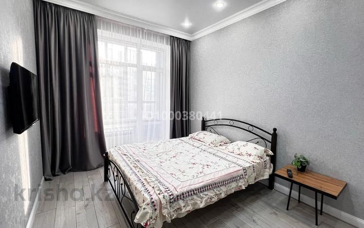1-комнатная квартира · 40 м² · 8/12 этаж, Туран 40/1 за 3 500 〒 в Астане, Есильский р-н — фото 4