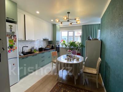 3-комнатная квартира · 68 м² · 4/10 этаж, мкр №6 36 Б — Саина Шаляпина за 68 млн 〒 в Алматы, Ауэзовский р-н